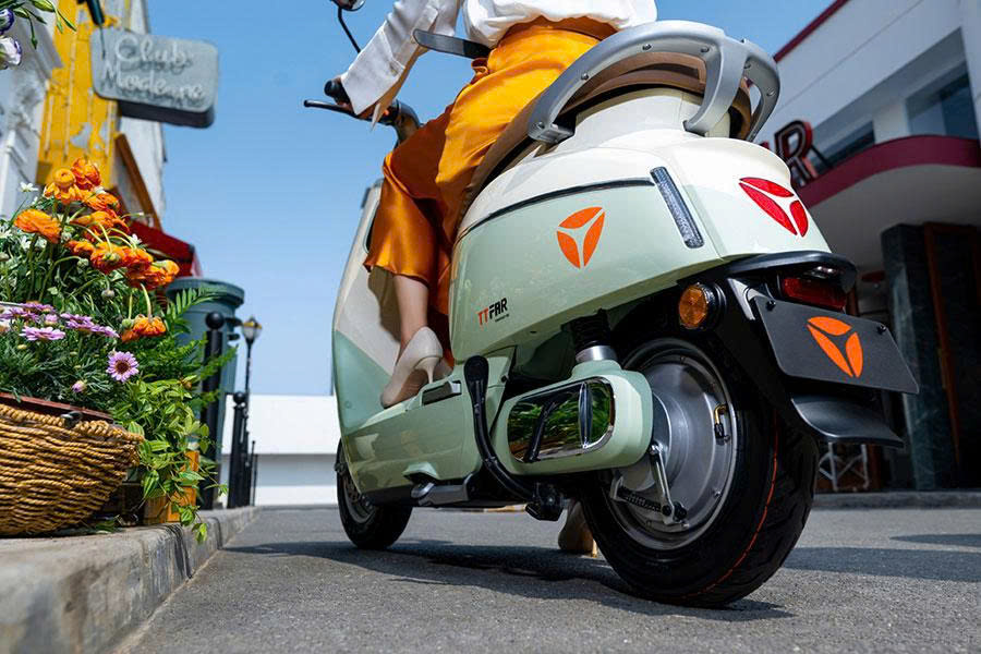 Phụ kiện xe điện